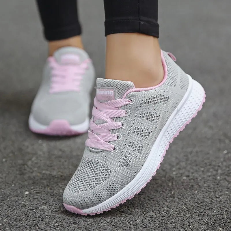 Women’s Lightweight Mesh Sneakers