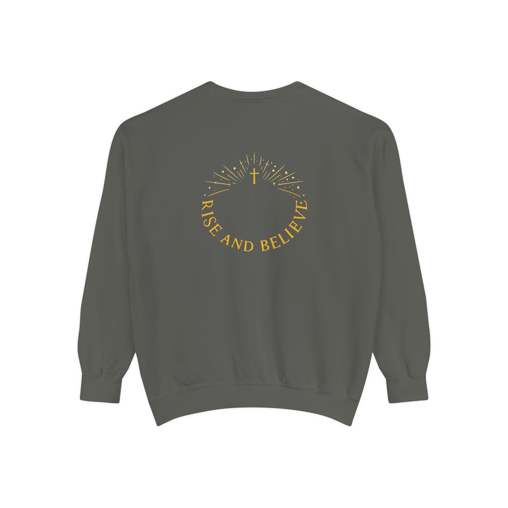 Unisex Garment-Dyed Sweatshirt