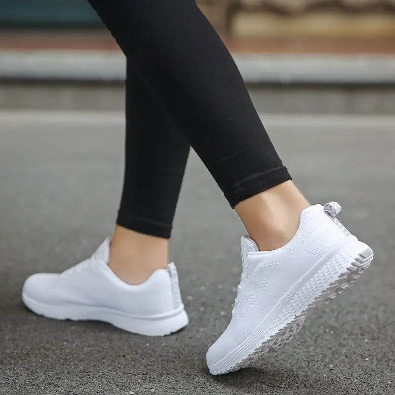 Women’s Lightweight Mesh Sneakers