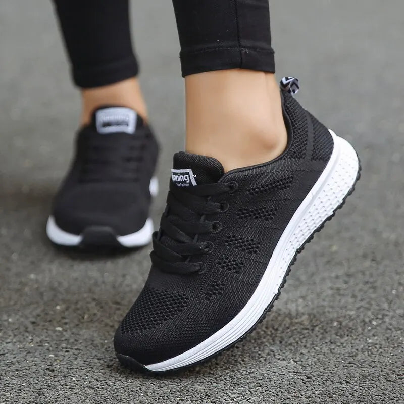 Women’s Lightweight Mesh Sneakers