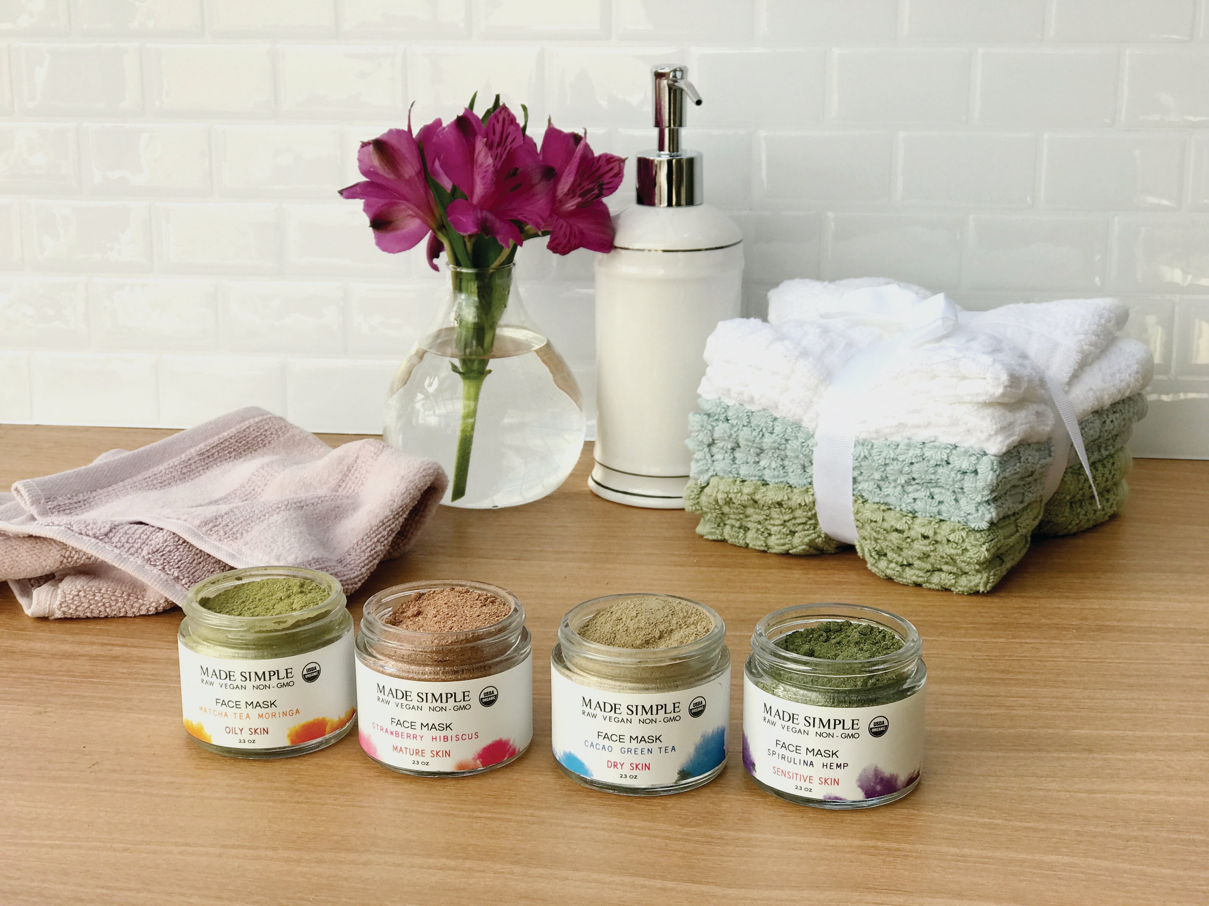 Matcha Tea Moringa Face Mask for Oily Skin - Certified Organic, Vegan & Cruelty-free